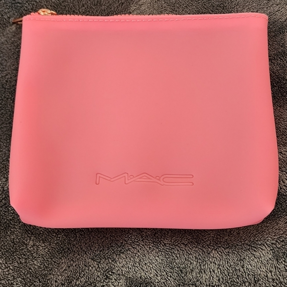 MAC small cosmetic bag